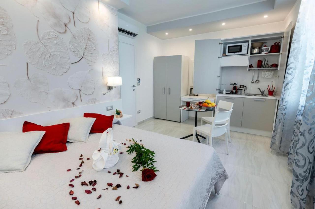 Profumo Di Mare Offre Parcheggio Gratuito مايوري المظهر الخارجي الصورة